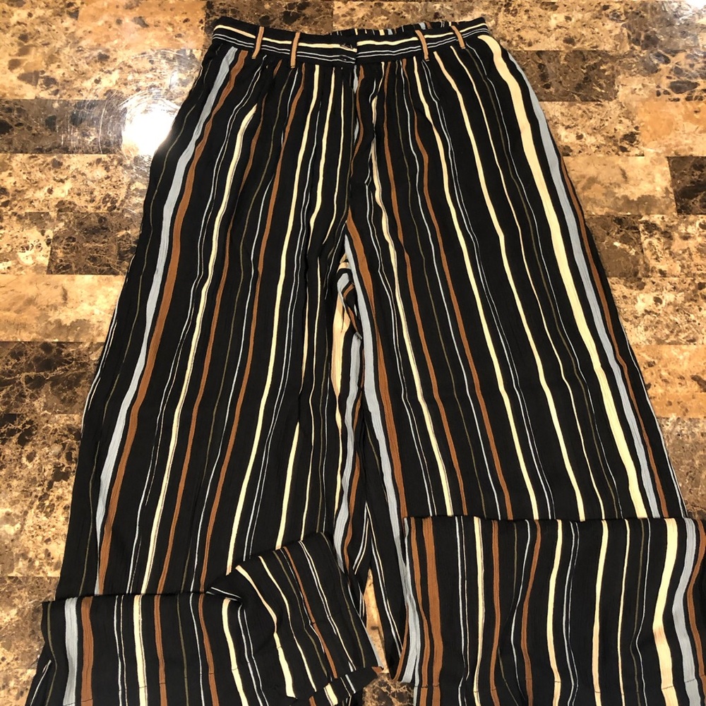 Patrons of peace balloon pant